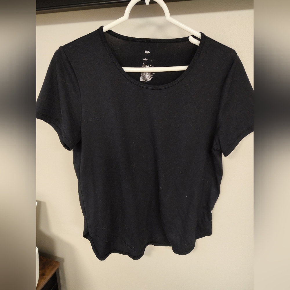 Women's All In Motion Activewear Performance Top - Black Size Medium - EUC
